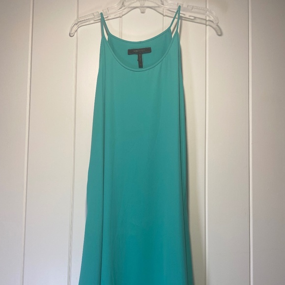 BCBGMaxAzria Green Asymmetrical Halter Sundress - Picture 6 of 9